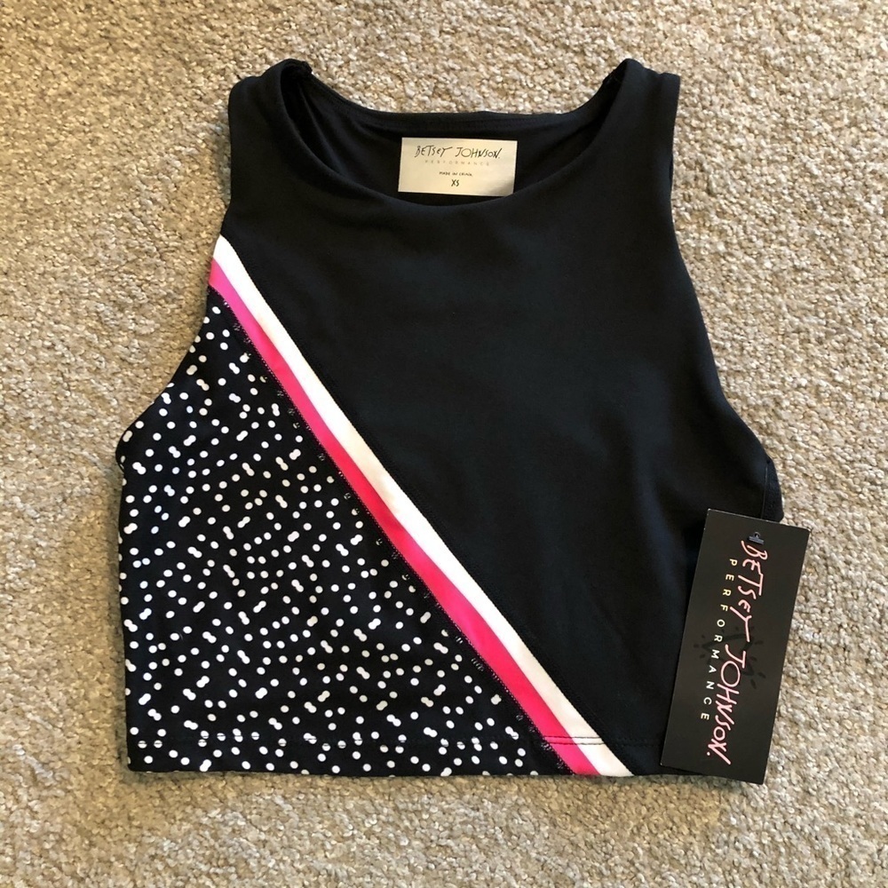 Betsy Johnson 👏🏼 NWT/ Performace, crop, size XS